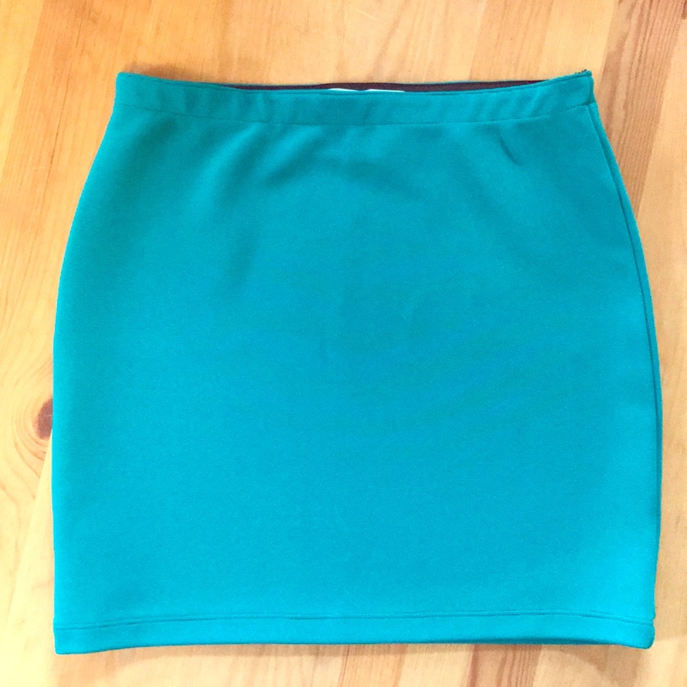 Forever 21 mini skirt